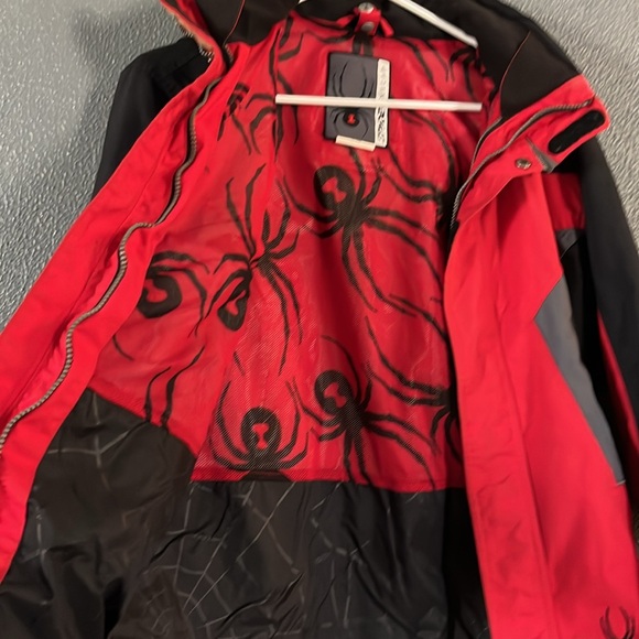 Spyder Coat 2-Piece Set. Boys Size 14 - Picture 7 of 11